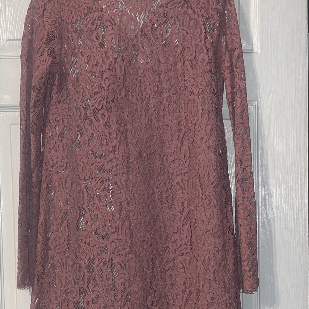 Wishlist Lace Long Sleeve Dress in Mauve